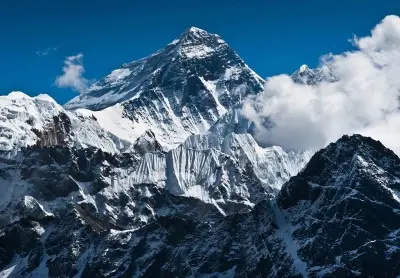 Mount-Everest.jpg.webp