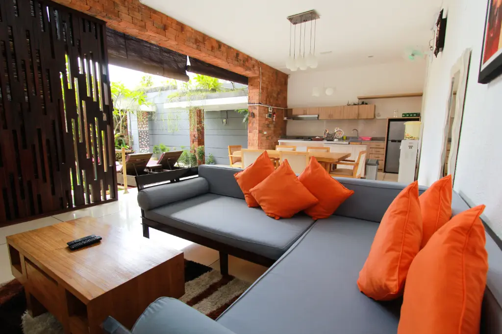 image02ISfile (30).webp