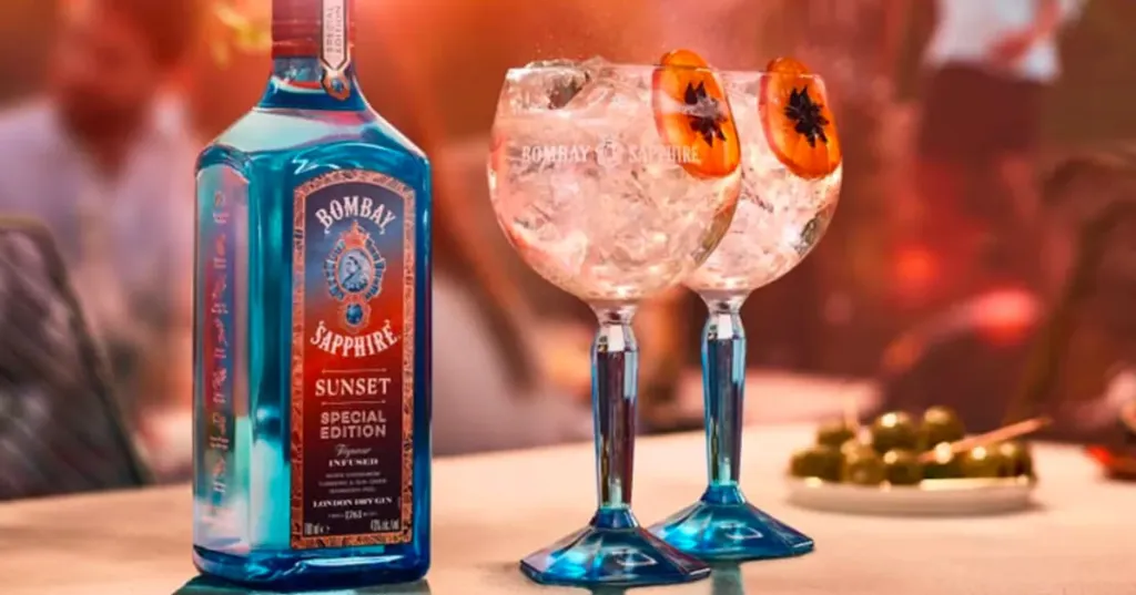 Bombay Sapphire Distillery Tour with hotel for 2