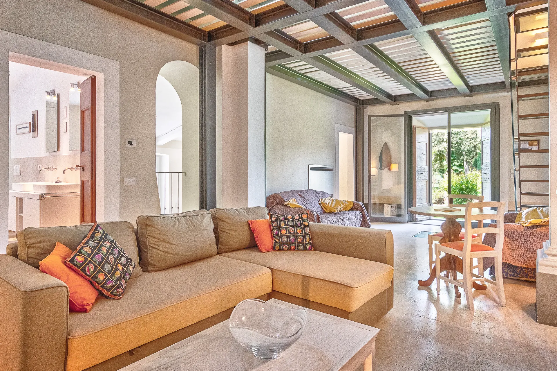 Taste of Tuscany: An authentic 5-night Tuscan retreat for 4 People surrounded by beauty and flavour
