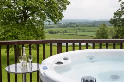 Idyllic Lake District Getaway For 4