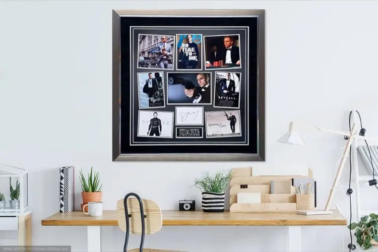 Daniel Craig Signed James Bond Tribute 