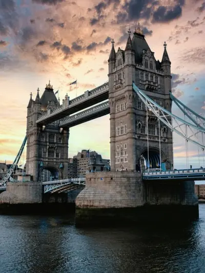 Skyline Serenity At Four Seasons London Tower Bridge For Two