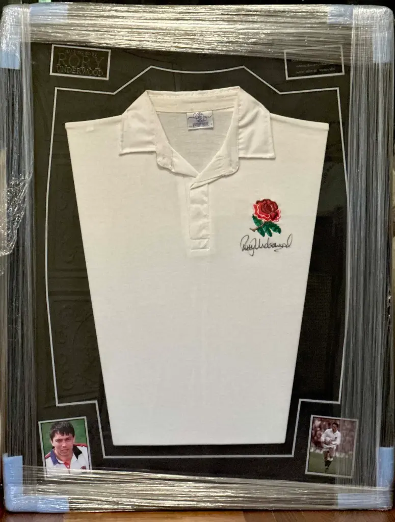 Rory Underwood – England's Try-Scoring Legend Signed Jersey